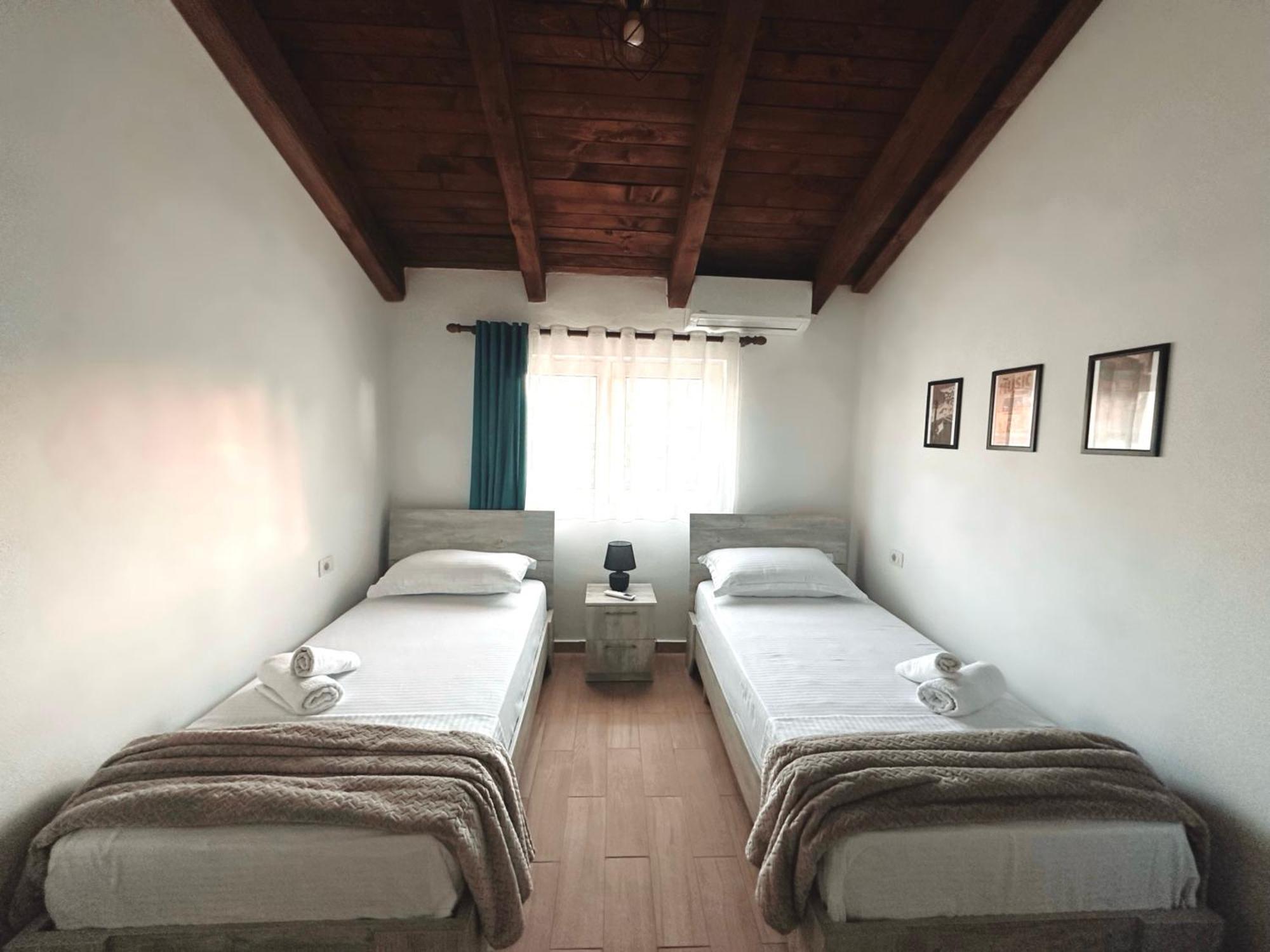 Js House Shkoder 1 Lejlighed Eksteriør billede